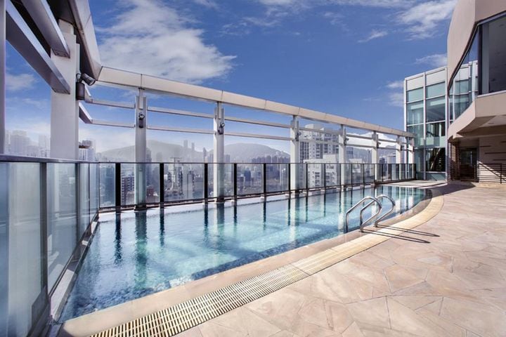 如心銅鑼灣海景酒店L’Hotel Causeway Bay Harbour View頂層露天泳池Rooftop outdoor swimming pool